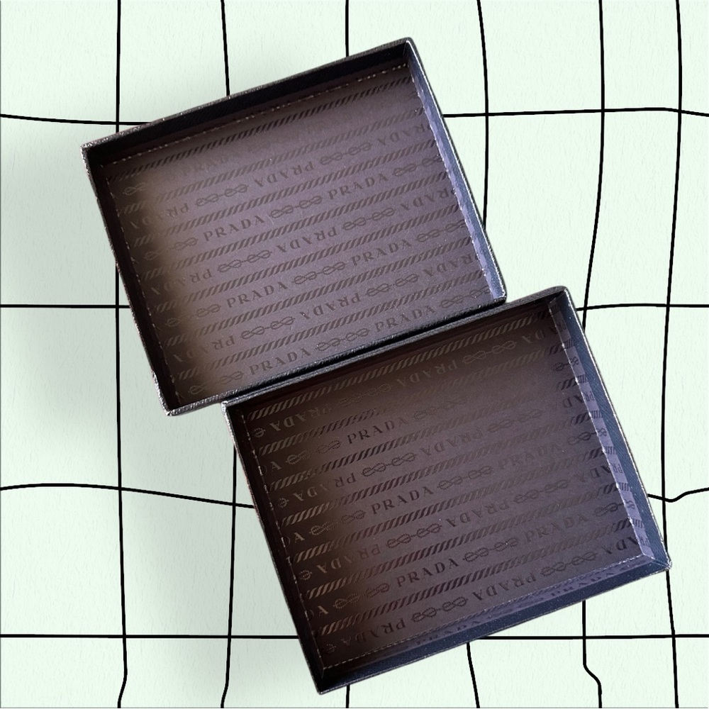 Prada Box (A) - Picture 7 of 7